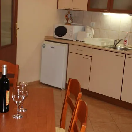 Charming One Bed 423 In Main Flora Building Μπόροβετς
