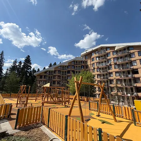 Charming One Bed 423 In Main Flora Building Διαμέρισμα *