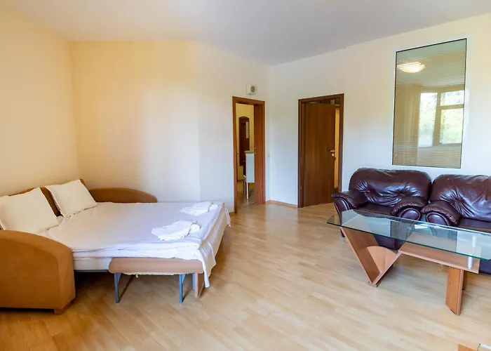 Appartement Charming One Bed 423 In Main Flora Building