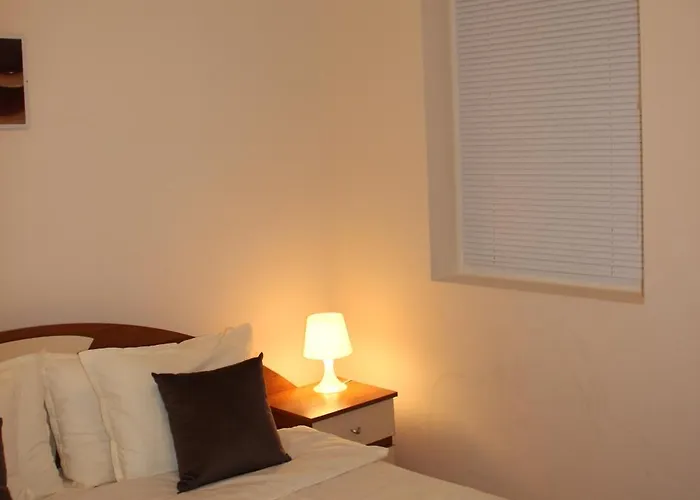 Charming One Bed 423 In Main Flora Building Appartement *