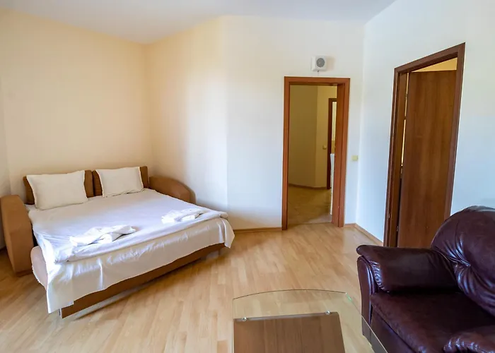 Appartement Charming One Bed 423 In Main Flora Building *